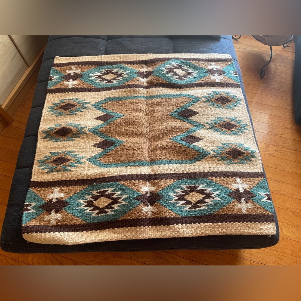 MUSTANG 36" x 34" Laredo Navajo 100% New Zealand Wool Saddle Blanket - Tan/Blue